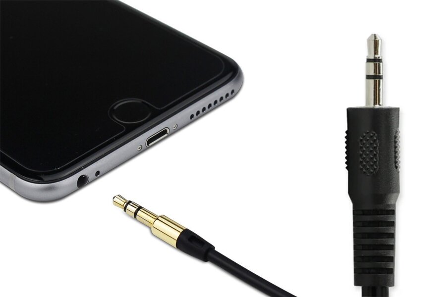 Smartphone AUX out via 3.5mm jack