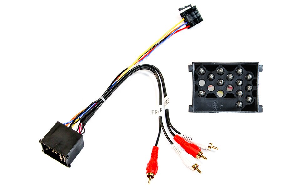 BMW Pre 2002 (Harman Kardon) car radio ISO adapter lead (17 Pin Round Connector)