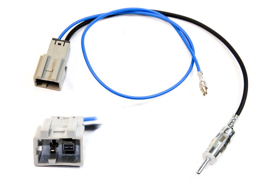 Honda, Mazda, Suzuki, Izuzu aerial to male DIN car stereo adapter