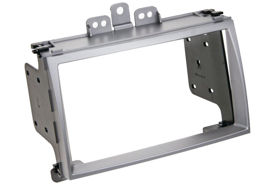 Hyundai i20 (2008-2012) Double DIN car audio car stereo fascia adapter (SILVER)