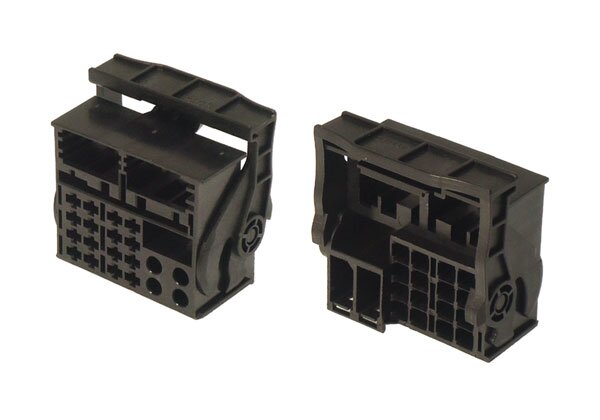 Quadlock receptacle housing