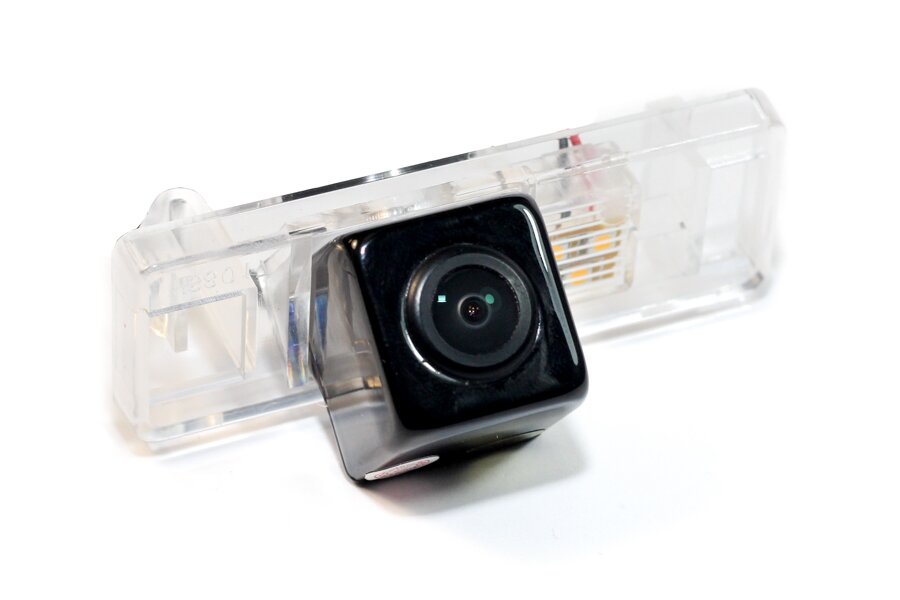 Nissan reverse view camera