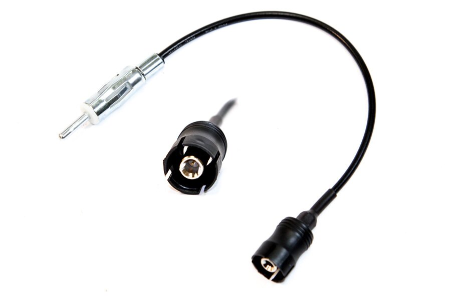 Saab 93/95 (Delphi Grundig Navigation) to Male DIN antenna adapter cable