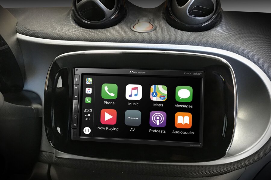 Smart Forfour W453, Fortwo C453/A453 complete stereo upgrade fitting kit with Pioneer EVO64 (BLACK)