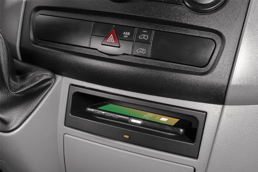 INBAY® Mercedes Sprinter W906 / VW Crafter (2006-2016) 10W Wireless smartphone charging pocket