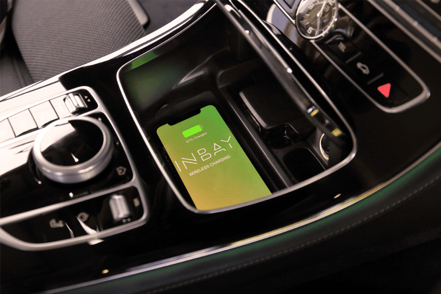 INBAY® Mercedes C, CLS, E, EQV & V-Class 10W Wireless smartphone charging pocket