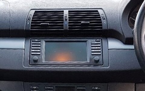 BMW-X5-02- Navigation (Non Amplified)